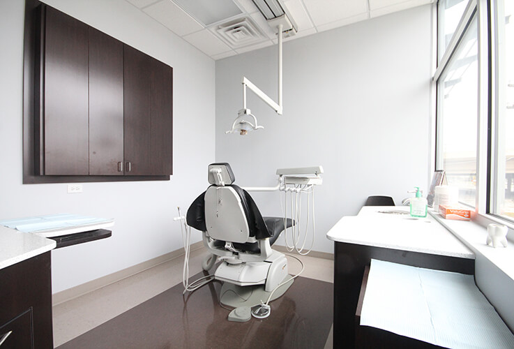 Front View of a different Richardson dental examination room